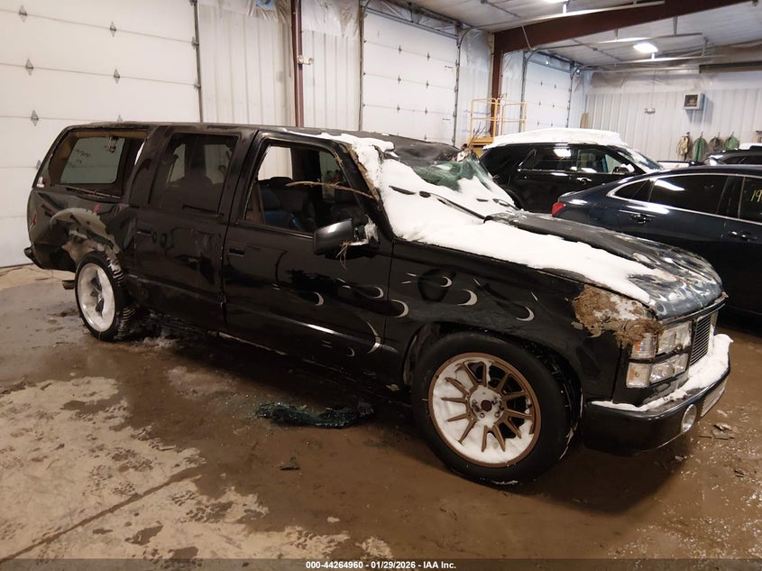 1999 GMC Suburban  Slt Cmi