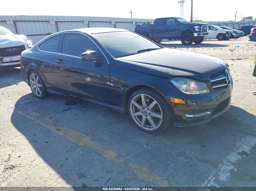WDDGJ4HB4DG038195 2013 Mercedes-Benz C 250 auction photo 1