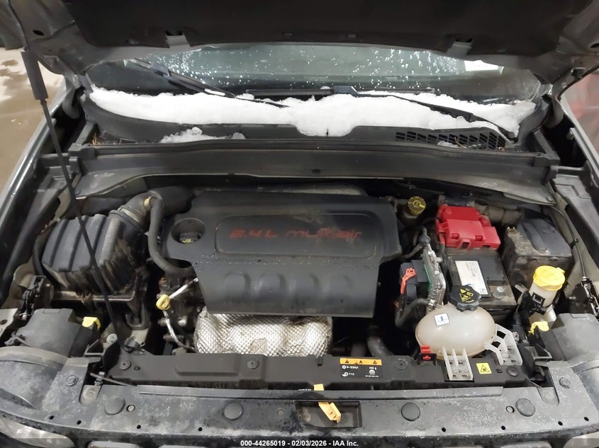 2020 Jeep Renegade Latitude 4X4 VIN: ZACNJBBB5LPL89811 Lot: 44265019