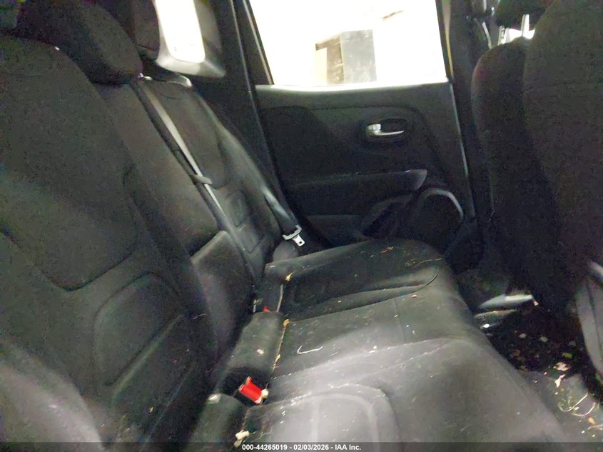 2020 Jeep Renegade Latitude 4X4 VIN: ZACNJBBB5LPL89811 Lot: 44265019