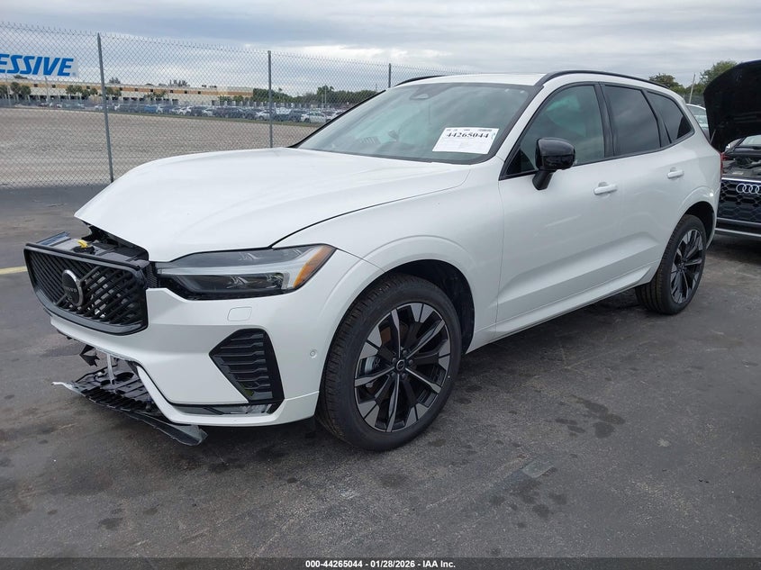 2026 Volvo Xc60 B5 Plus