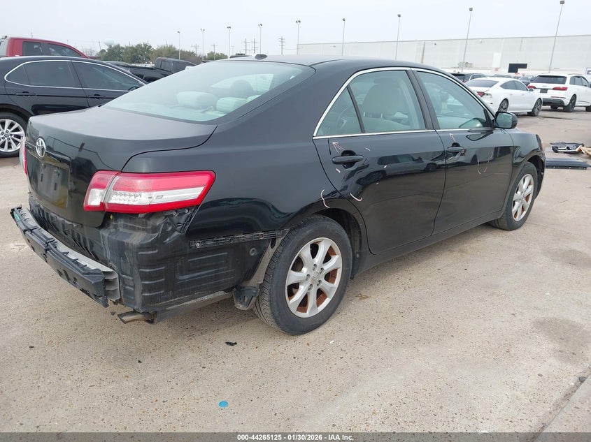 2011 Toyota Camry Le