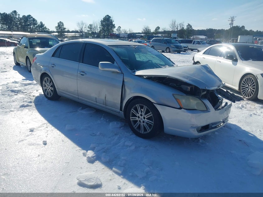 2005 Toyota Avalon Limited