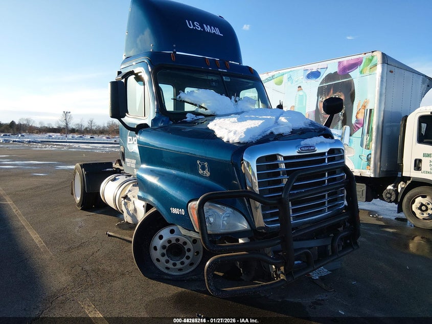 2019 FREIGHTLINER CASCADIA 125