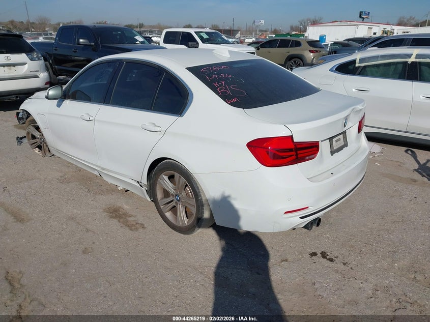 2018 BMW 330E auction photo 3