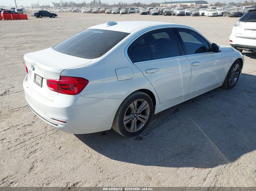 2018 BMW 330E auction photo 4