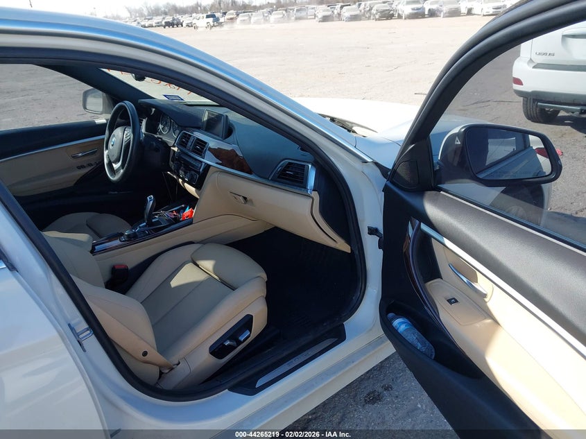 2018 BMW 330E auction photo 5