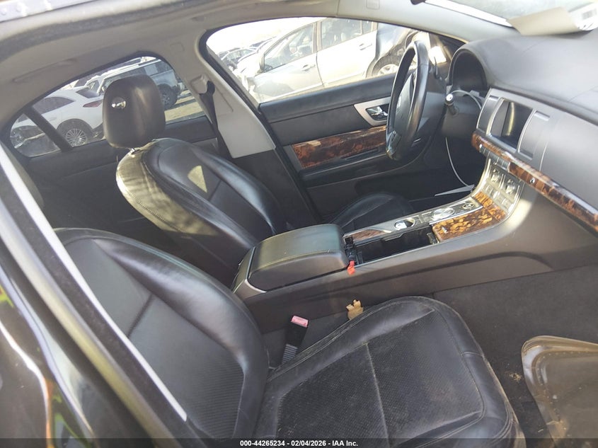 2011 Jaguar Xf Premium