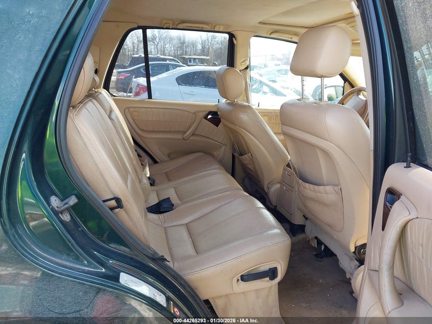 2000 Mercedes-Benz Ml 320 VIN: 4JGAB54E9YA157030 Lot: 44265293