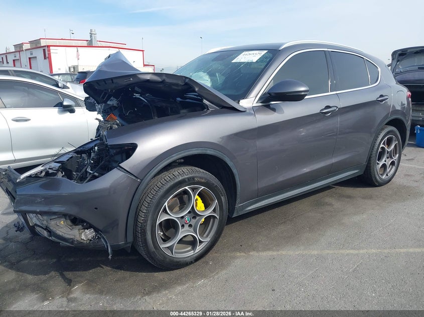 2019 Alfa Romeo Stelvio Awd