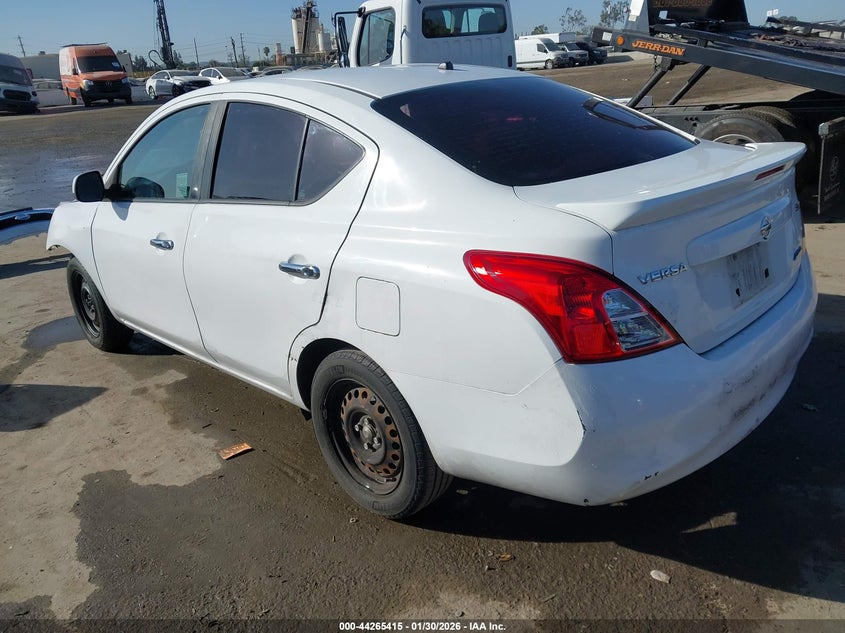 2014 Nissan Versa 1.6 Sv