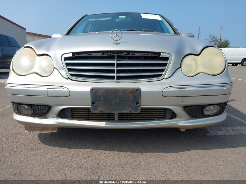 2005 Mercedes-Benz C 230 Kompressor Sport VIN: WDBRF40J65F717107 Lot: 44265479