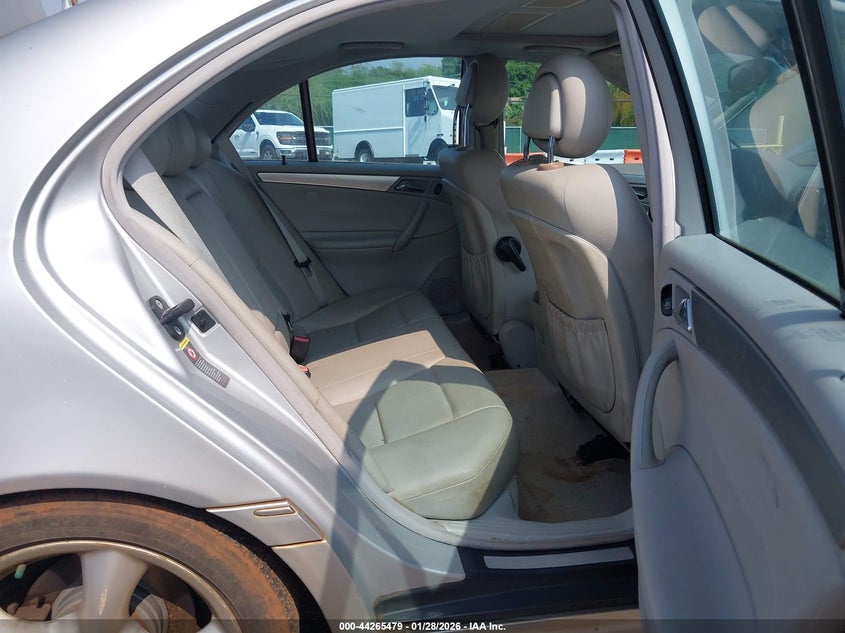 2005 Mercedes-Benz C 230 Kompressor Sport VIN: WDBRF40J65F717107 Lot: 44265479