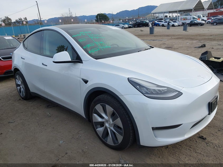 2021 Tesla Model Y Long Range Dual Motor All-Wheel Drive