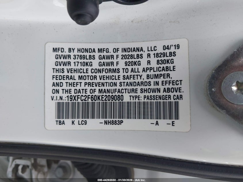 VIN 19XFC2F60KE209080 2019 HONDA CIVIC LX