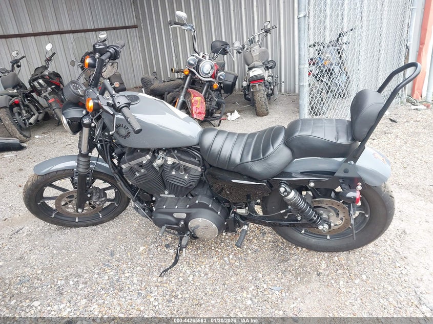 2022 Harley-Davidson Xl883 N VIN: 1HD4LE217NB416035 Lot: 44265563