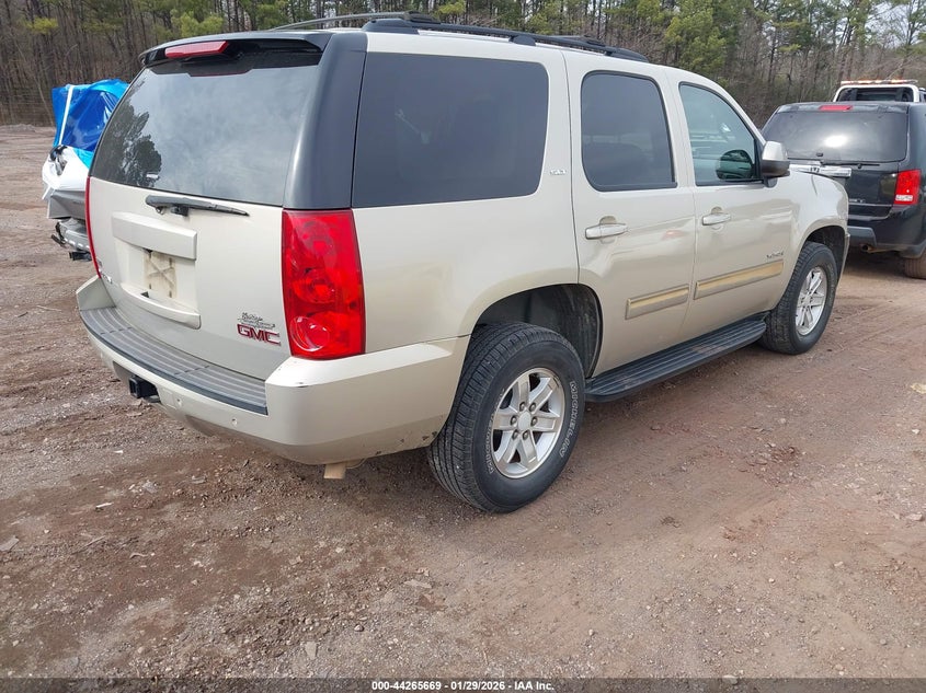 2011 GMC Yukon Slt