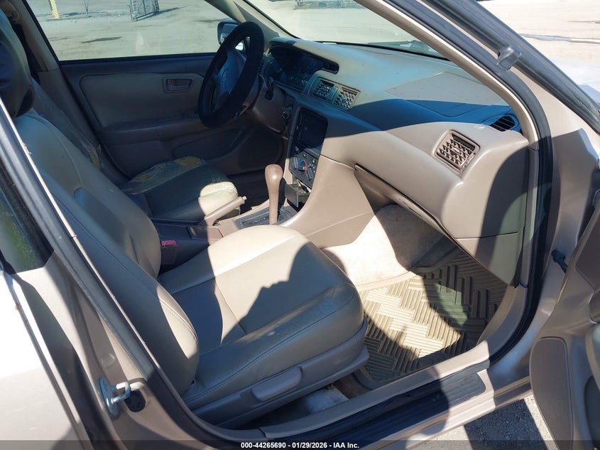 2001 Toyota Camry Le