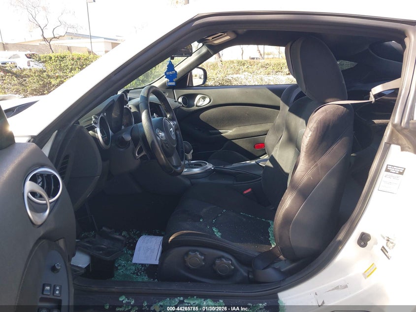 2017 Nissan 370Z Sport