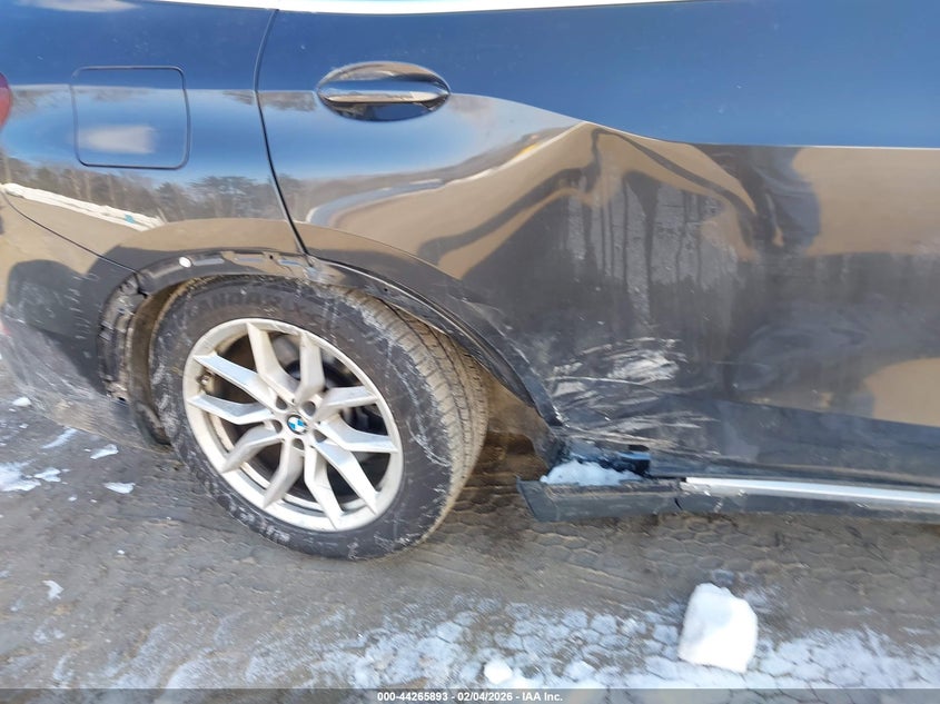 2021 BMW X5 Phev xDrive45E VIN: 5UXTA6C04M9D91472 Lot: 44265893