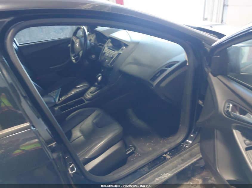 2016 Ford Focus Se VIN: 1FADP3K23GL299558 Lot: 44265898
