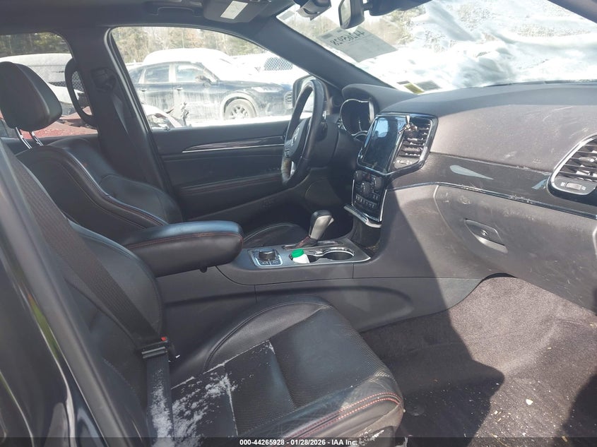 VIN 1C4RJFLG4KC584629 2019 JEEP GRAND CHEROKEE TRAILHAWK 4X4
