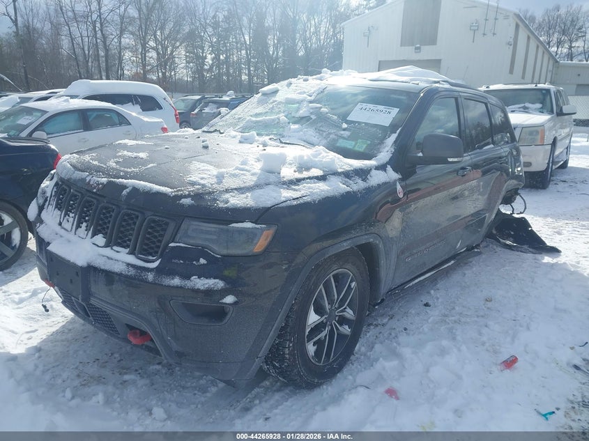 VIN 1C4RJFLG4KC584629 2019 JEEP GRAND CHEROKEE TRAILHAWK 4X4