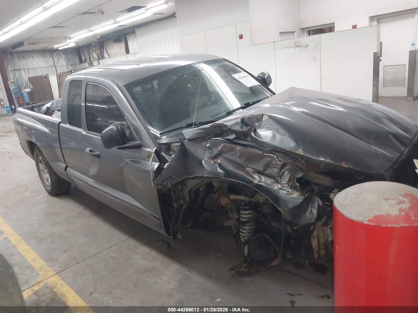 2005 Dodge Dakota Slt