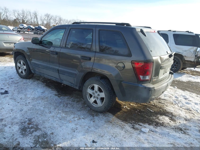 2005 Jeep Grand Cherokee Laredo