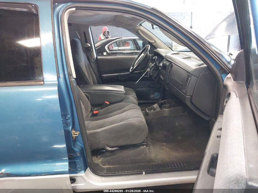 2004 Dodge Dakota Slt