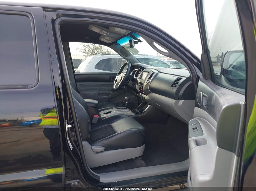 2012 Toyota Tacoma Prerunner V6