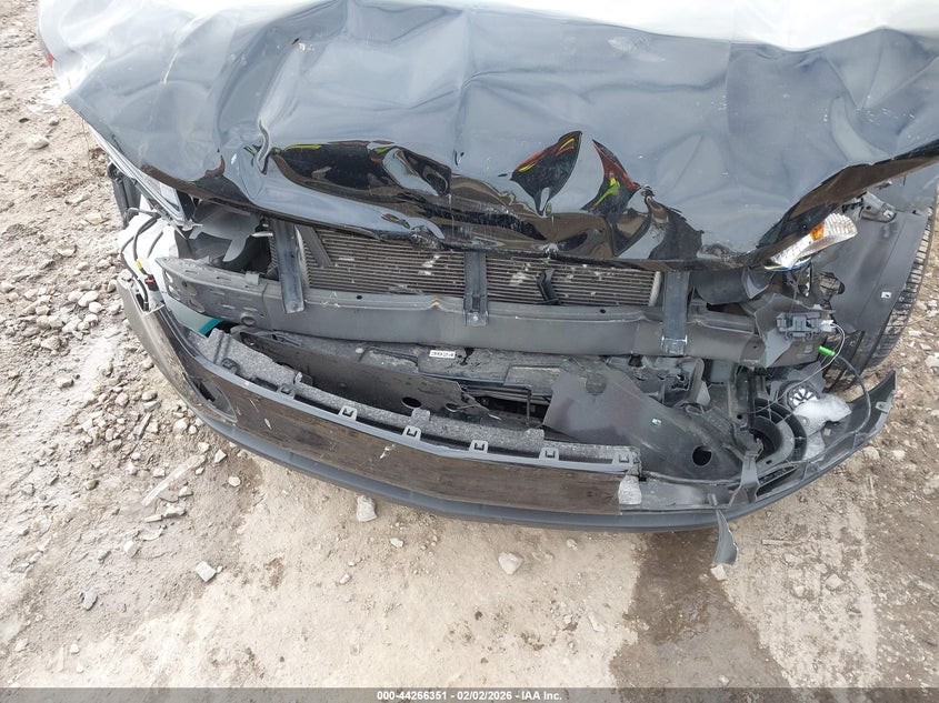 VIN KL77LFEP7SC058443 2025 CHEVROLET TRAX FWD LS