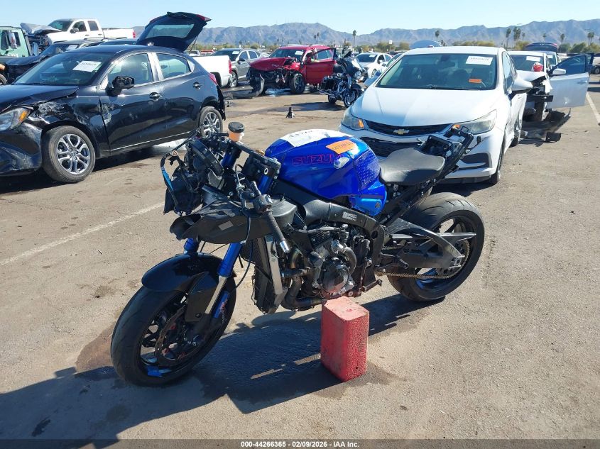 2025 Suzuki Gsx-R1000 R