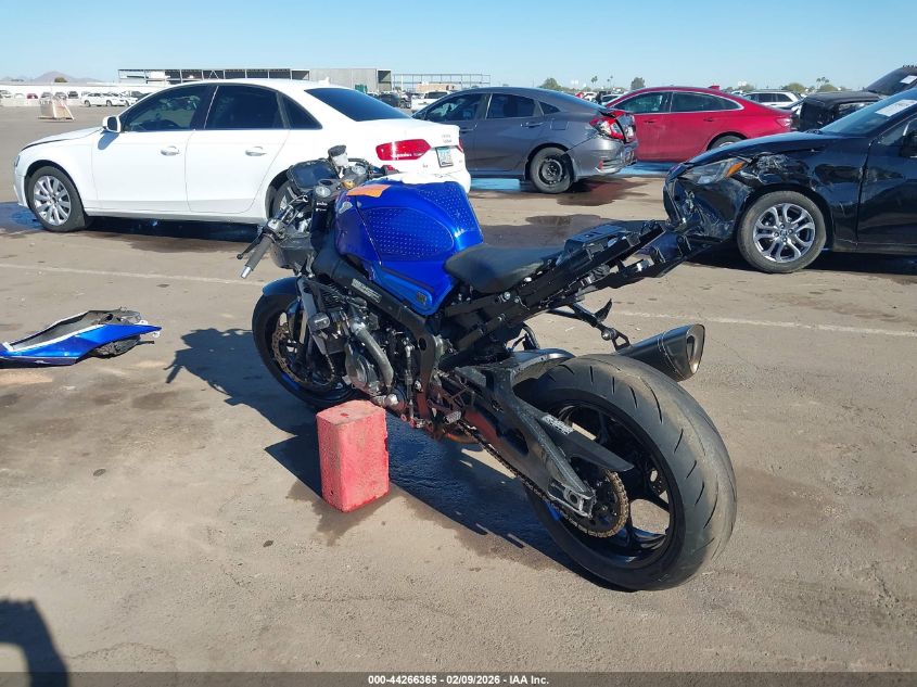 2025 Suzuki Gsx-R1000 R