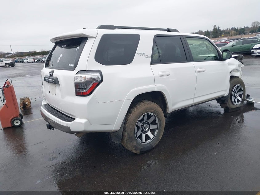 2023 Toyota 4Runner Trd Off Road
