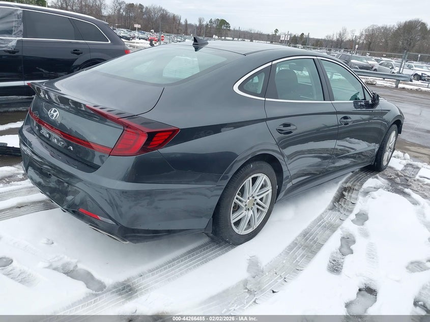 2022 Hyundai Sonata Sel