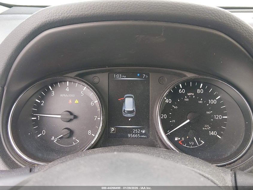 VIN 5N1AT2MV6HC843655 2017 NISSAN ROGUE SL