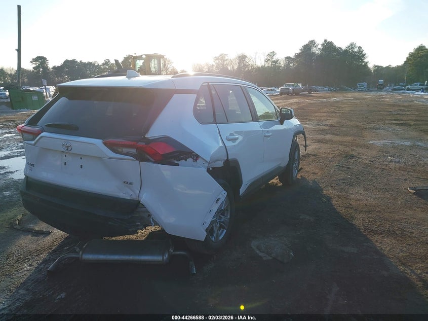 2025 Toyota Rav4 Hybrid Xle