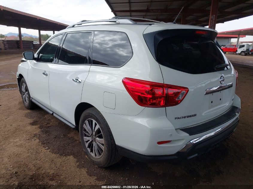 2018 Nissan Pathfinder Sv