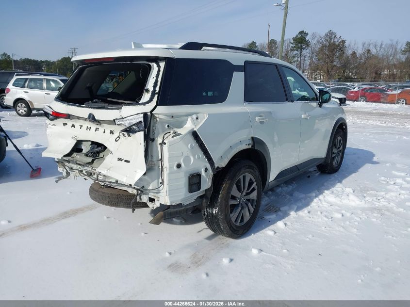 2022 Nissan Pathfinder Sv 4Wd