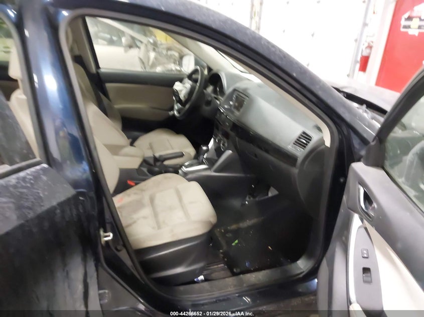 2014 MAZDA CX-5 auction photo 5