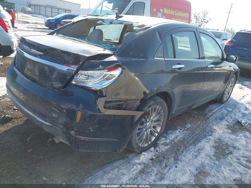 1C3CCBCB6CN162269 2012 Chrysler 200 2.4 Limited black