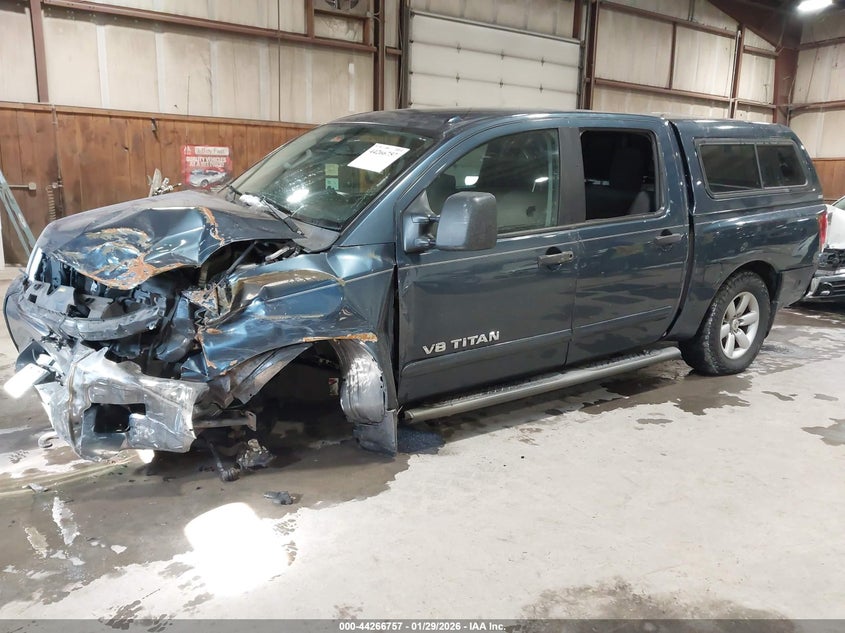 2014 Nissan Titan Sv