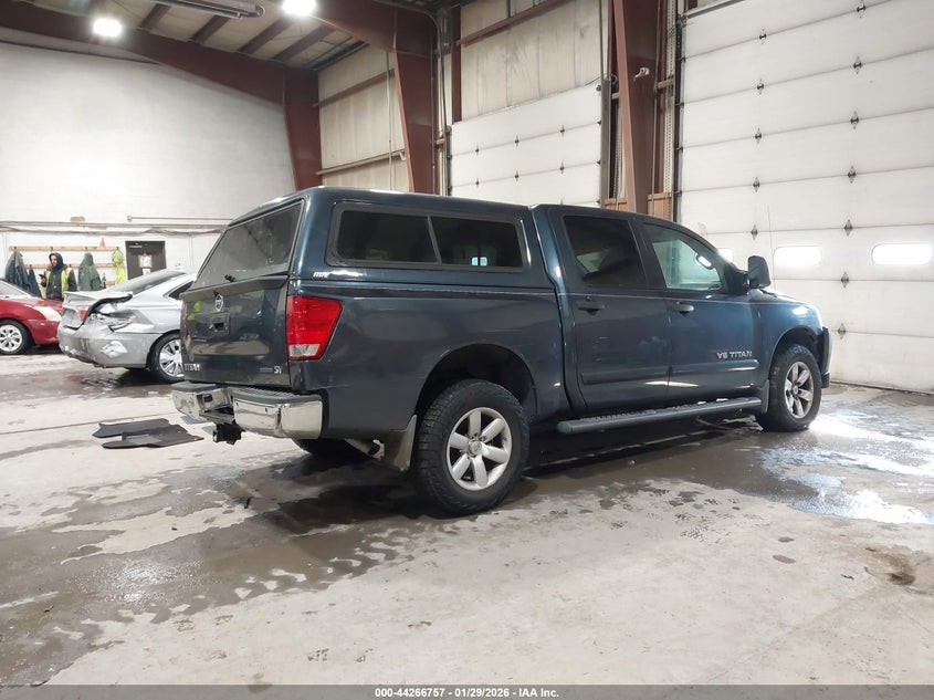 2014 Nissan Titan Sv