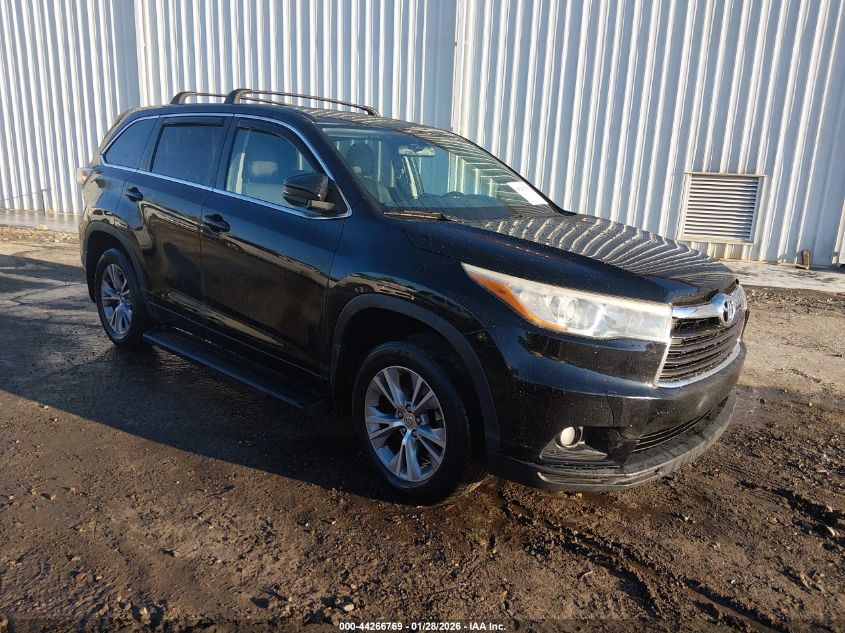 2015 Toyota Highlander Le Plus V6