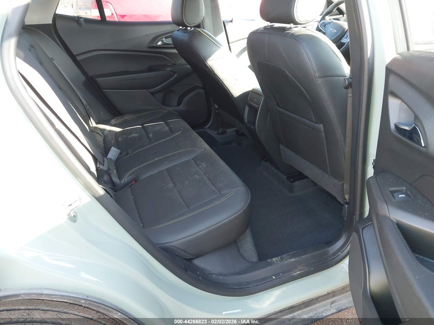 VIN KL77LKEPXSC256930 2025 CHEVROLET TRAX FWD ACTIV