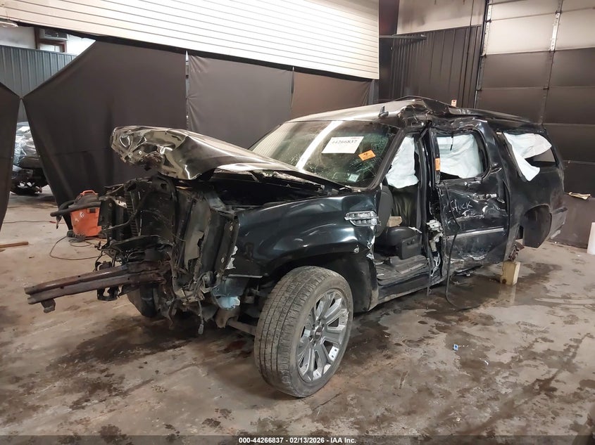 2014 Cadillac Escalade Esv Standard