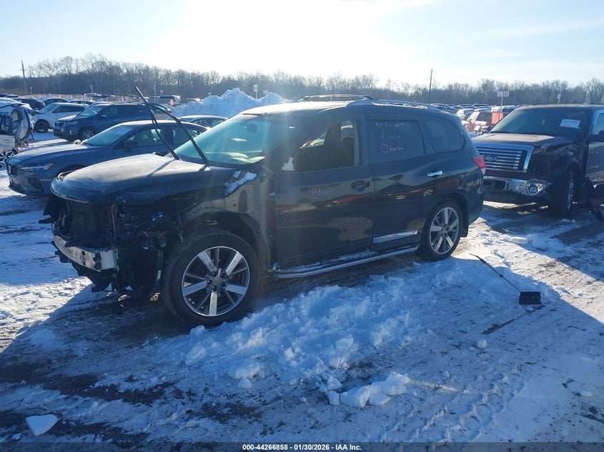 2016 Nissan Pathfinder Platinum