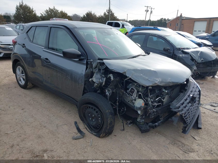 2024 Nissan Kicks S Xtronic Cvt