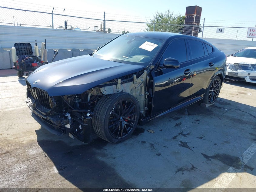 2023 BMW X6 xDrive40I